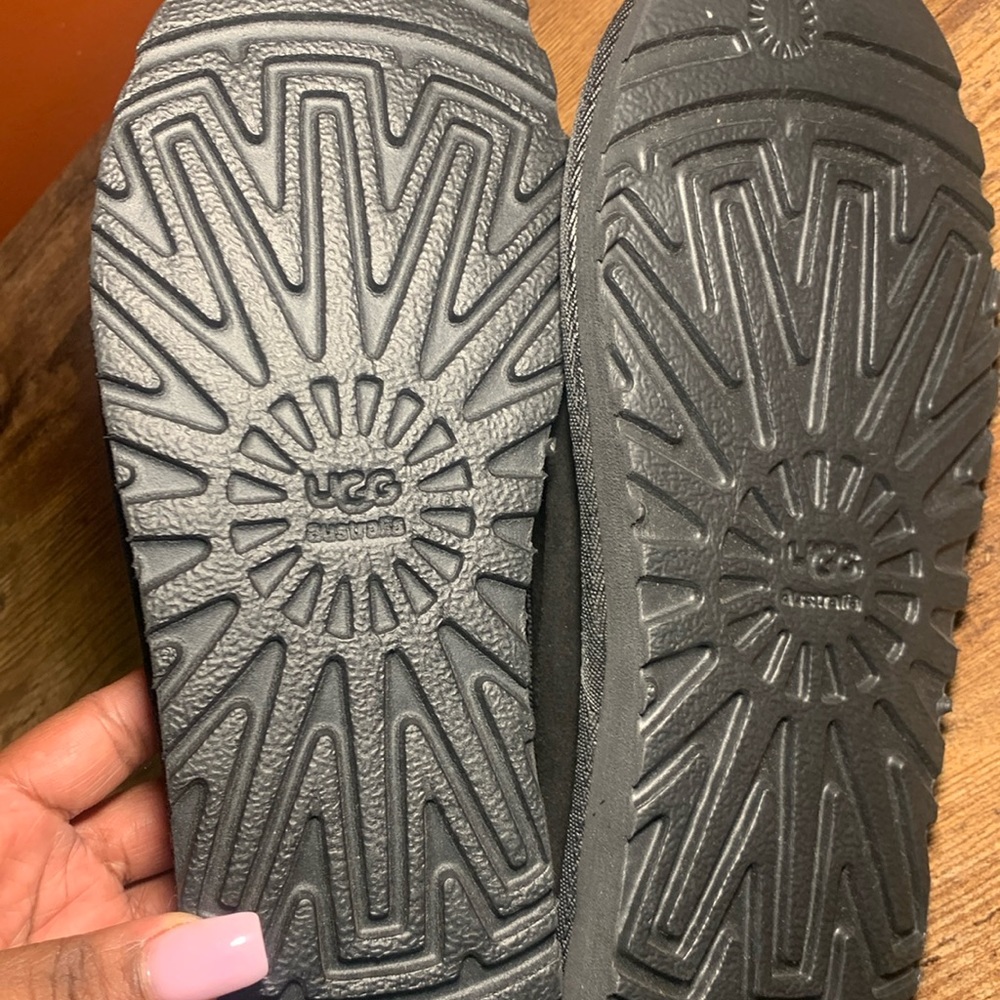 Uggs Tasman